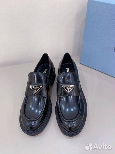 Лоферы мужские Prada