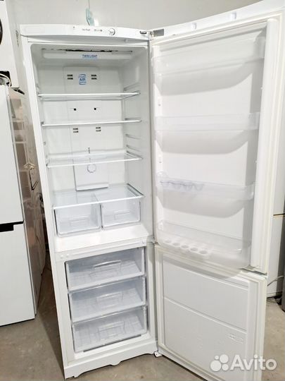 Холодильник indesit no frost 185см Гарантия Достав