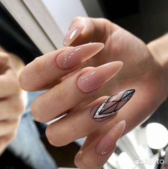 Маникюр Наращивание и покрытие ногтей