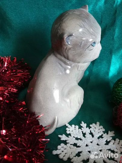 Фаянсовая статуэтка, Европа