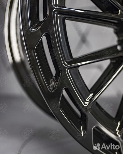 Кованые диски Audi Q7 R23