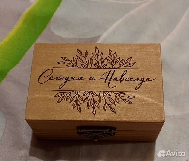 Коробочка под обручальные кольца
