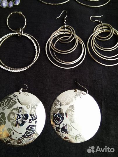 Серьги кольца кулоны бижутерия