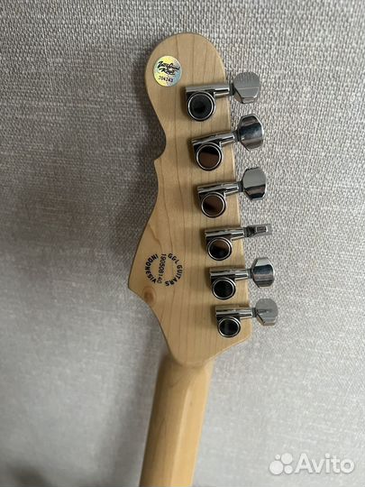 Электрогитара G&L Legacy