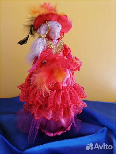 Вязаная корзинка