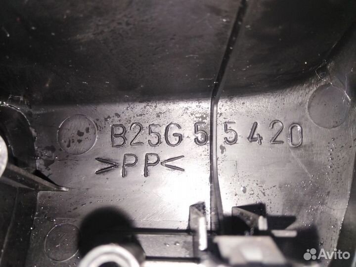 Панель приборов Mazda Protege 1999 ZM 1,6