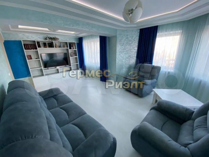 3-к. квартира, 122,9 м², 6/8 эт.