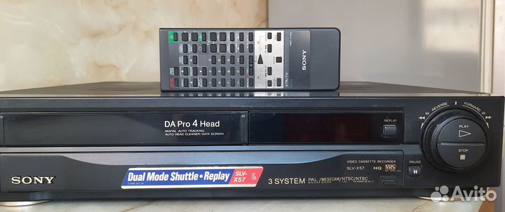 Видеомагнитофон Sony