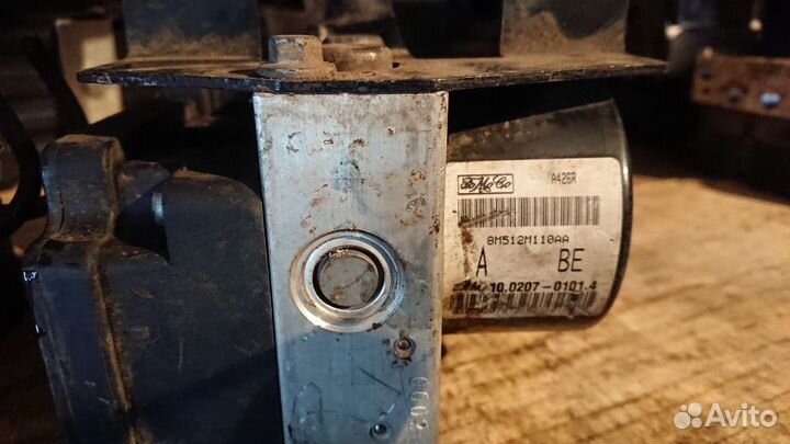 Блок ABS Форд Фокус 2