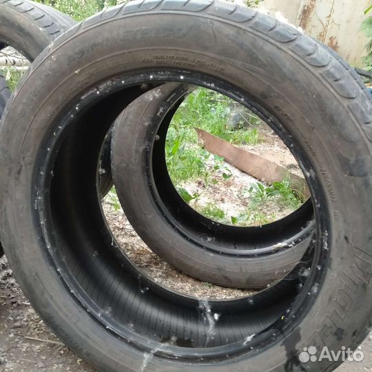 Viatti Strada Asimmetrico 215/55 R17