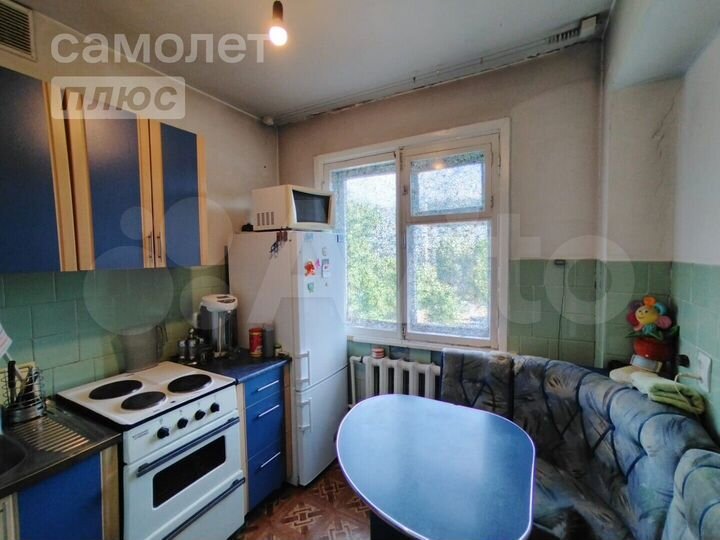 4-к. квартира, 60 м², 5/5 эт.