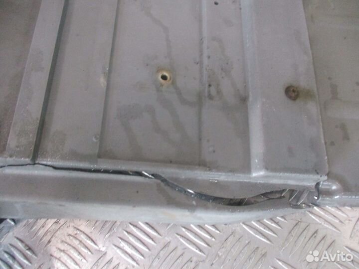 Крыло заднее Mercedes-Benz A9305200720