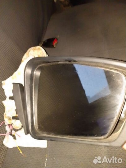 Зеркало правое гранта