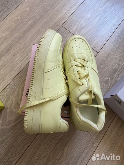 Кроссовки кеды