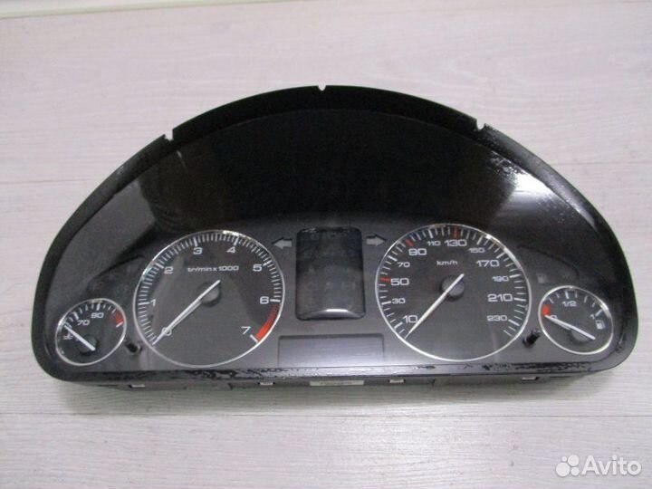 Щиток приборов Peugeot 407 1.8 2005