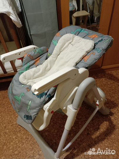 Стульчик для кормления babyton