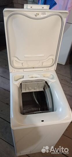 Стиральная машина б/у,вертикальная загрузка