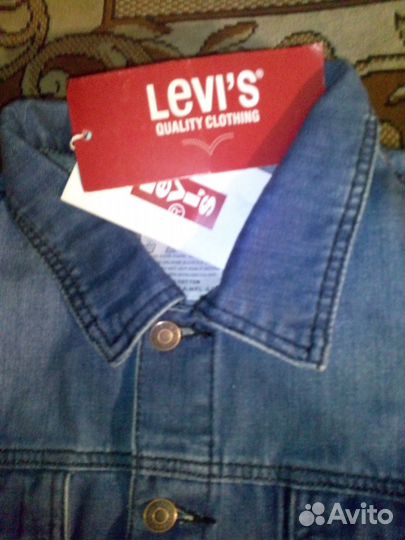 Куртка джинсовая Levis, новая