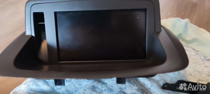 Экран,усилитель и gps все от Рено Меган 3 универс