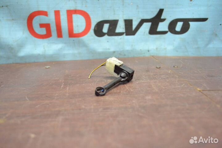 Датчик температуры кондиционера BMW 5 E39 523i