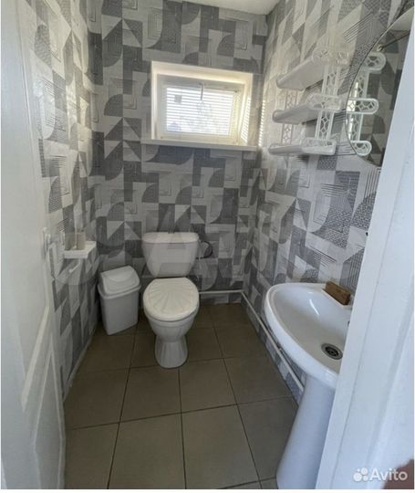 Комната 12 м² в 3-к., 1/1 эт.