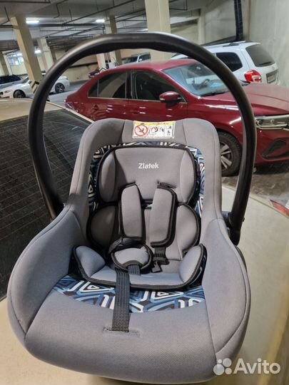 Детское автокресло zlatek