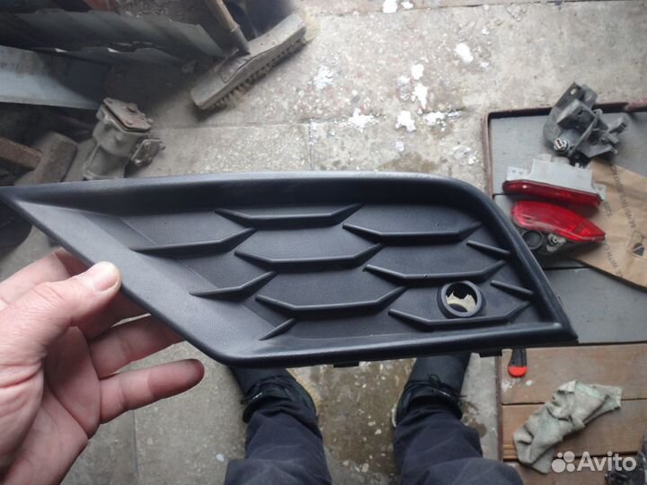 Тигуан Заглушка бампера левая Tiguan 2 16-нв