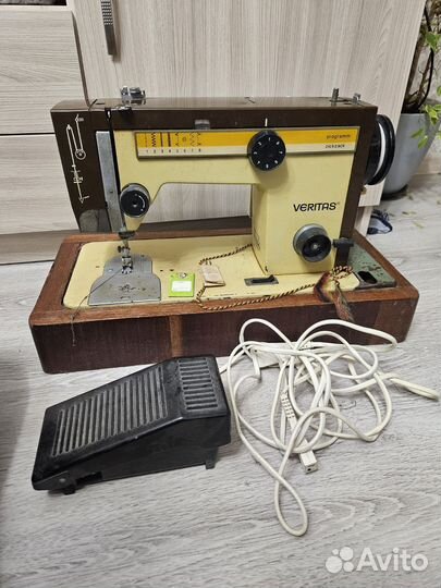 Швейная машина Veritas зиг заг