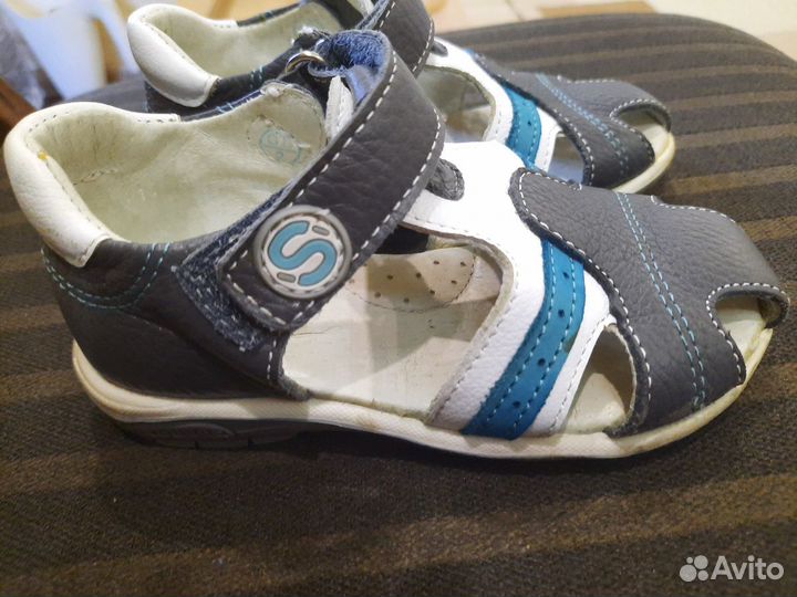 Детские кожаные сандалии