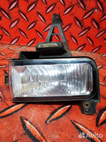 Птф передняя левая Toyota Land Cruiser 200 2007-20