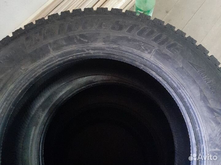 Bridgestone B-style 6/11.5 R15 31N