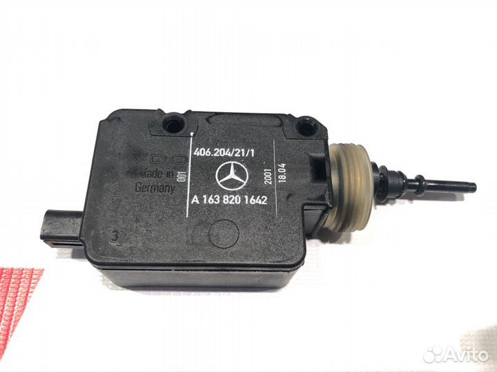 Сервопривод лючка бензобака Mercedes M-Class W163