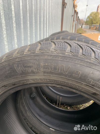 Nokian Tyres WR SUV 3 275/50 R20