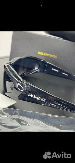 Солнцезащитные очки женские