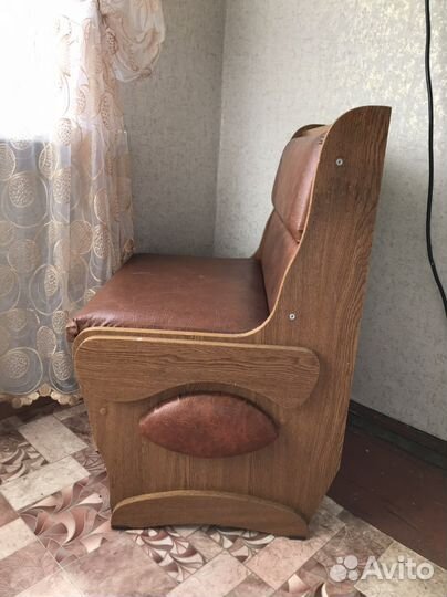 Диванчик