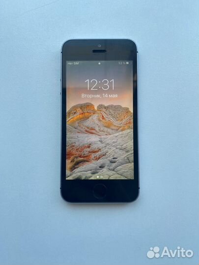 iPhone SE, 32 ГБ