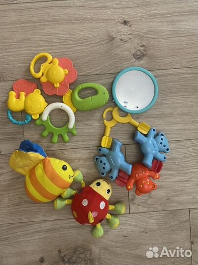 Детский коврик с пианино