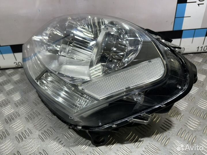Фара левая Mercedes-Benz M-Class