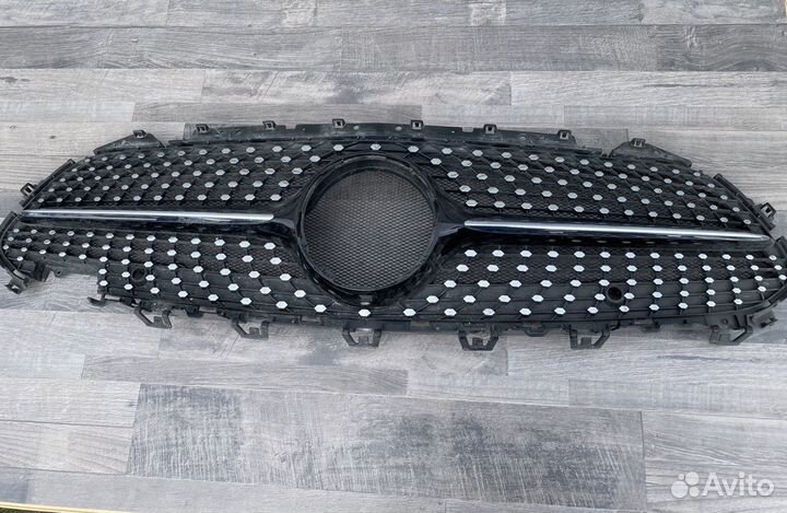 Mercedes cls решетка радиатора