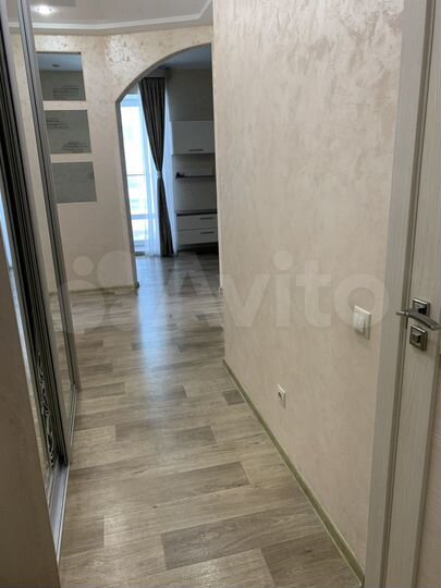2-к. квартира, 65 м², 6/9 эт.