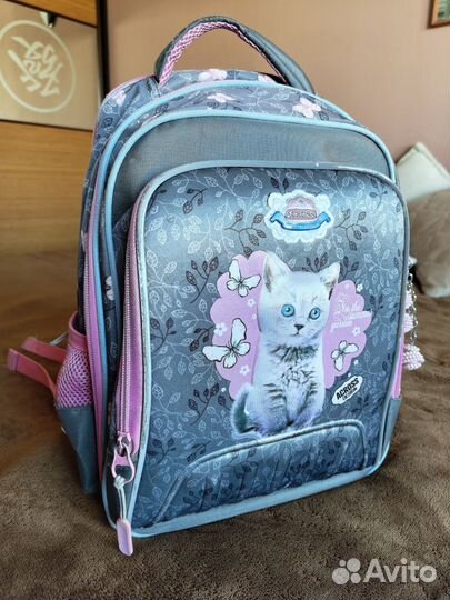 Портфель школьный