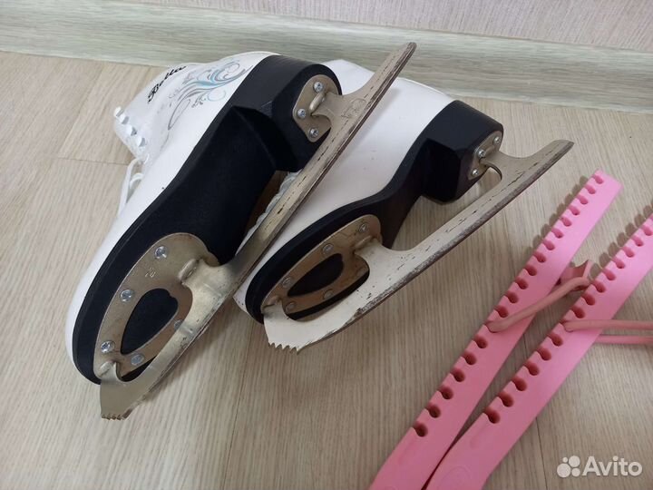 Коньки фигурные