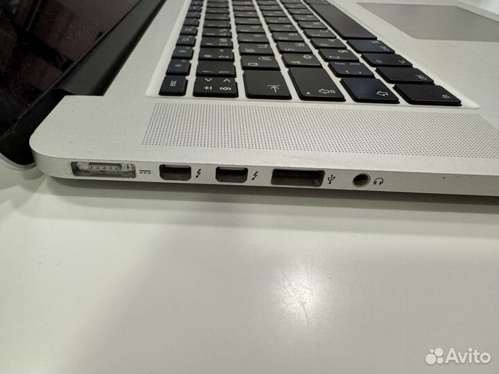 Apple MacBook Pro 15 2015 по запчастям