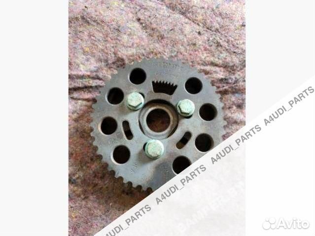 Шкив распредвала Audi A4 038109111E