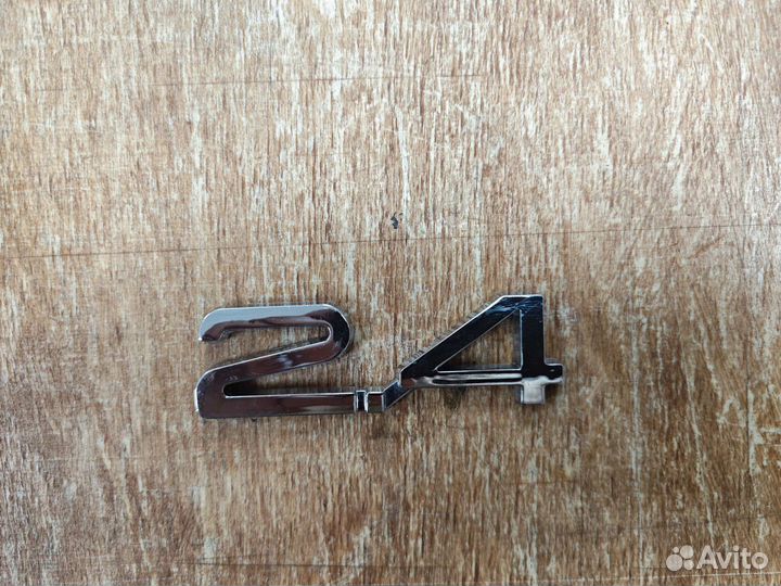 Шильд на авто 2.4