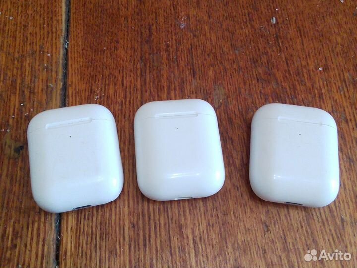 Кейсы от наушников AirPods