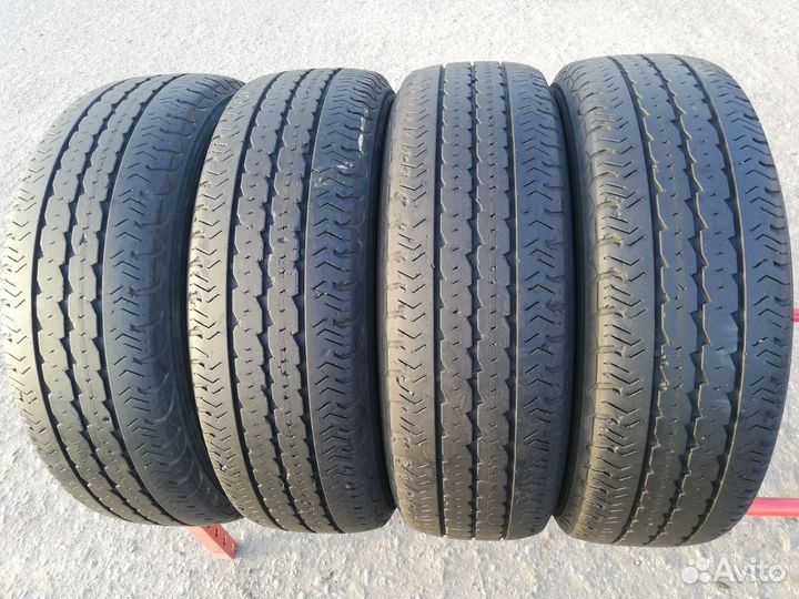 Pirelli Chrono 2 195/70 R15C 104R