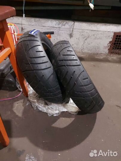 Vespa et покрышки metzeler