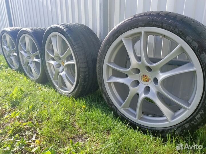 Michelin Latitude Sport 3 295/35 R21