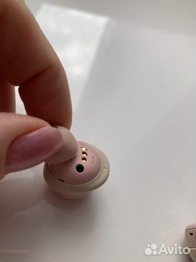 Беспроводные наушники jbl live free